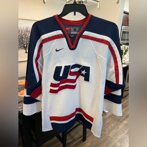 Vintage team USA Olympic hockey jersey men’s small
